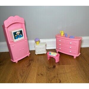Vtg 1993 Mattel Barbie So Much to Do Bedroom Set Dresser Tv Night Stand Wardrobe